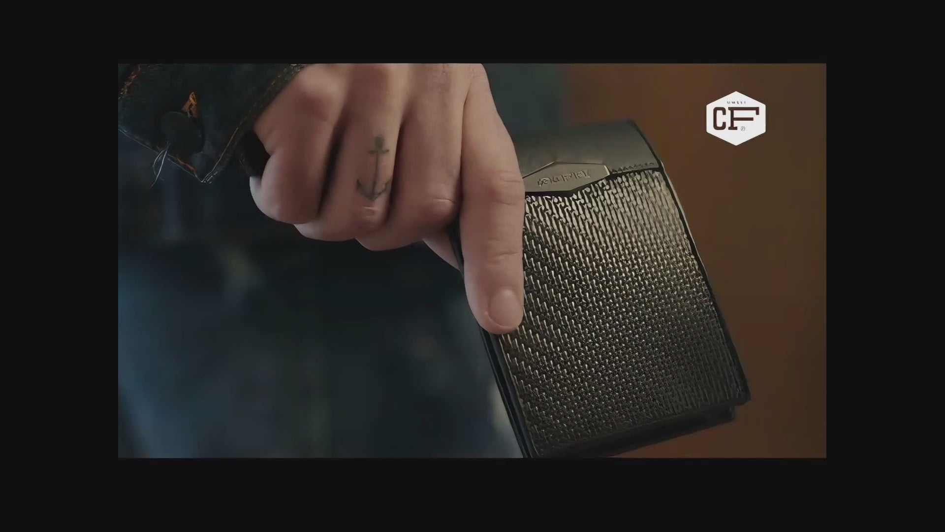 Charger la vidéo: coldfire gt rebel collection - mens tactical wallets